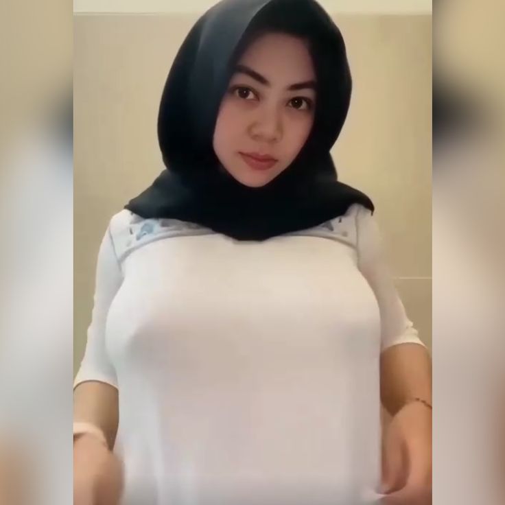 Jilbab Viral Hijab Ukhti Kebelet Wikwik di Mobil Takut Ketahuan Top Trending Global Jadi Pusat Kenangan Indonesia 2025 New