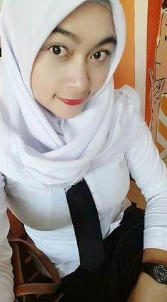 Indo Viral Hijab Ukhti Lisa Queen Main Bertiga Sempat Gelisah Tapi Akhirnya Bahagia Top Global Abg 2025