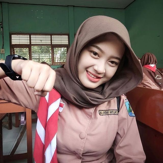 Video Viral Hijab Abg Sma 2025 Terbaru Indo Yang Masih Gurih seragam pramuka live ukti sabria jilatin Top Yandex Video Official