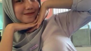 Latest Barat Viral Phenomenon Of ABG Viral SMA 2025 Ukhti Jilbab Wiwik Takut Ketahuan One For All Indonesia