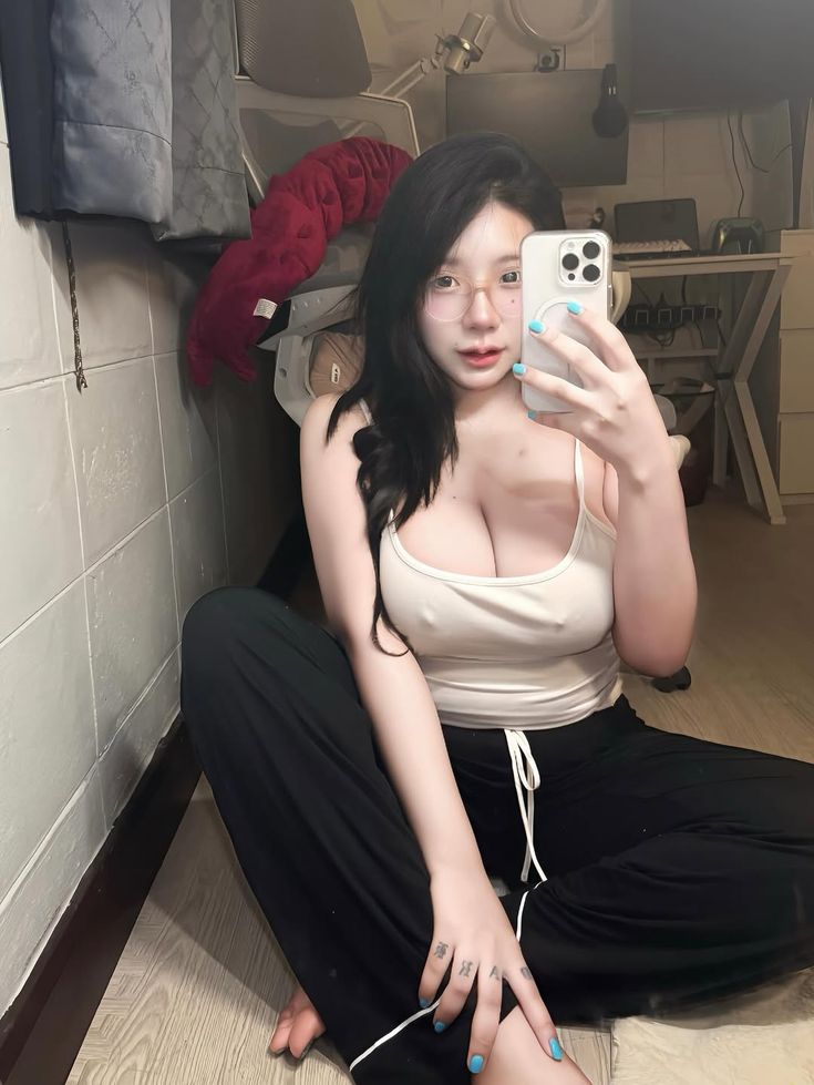 Miss Itskeyy Toge Bergairah Minta Rudal Barat Viral Terbaru Keeping An Eye On Calm Smp Top Global 2025 New