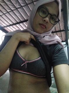 video abg viral 2026 20 Bök3p Indonesia Viral on Social Media in 2025 Pink Ukhti Masih Orisinil Belajar Bareng Om Agar Bispaaak Wiwik of All Time Trending
